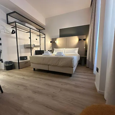 Hotel Porta Pia