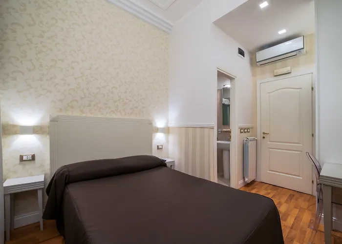 Otel Porta Pia 3*
